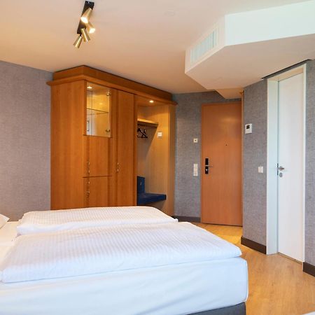 Achat Hotel Magdeburgo Exterior foto