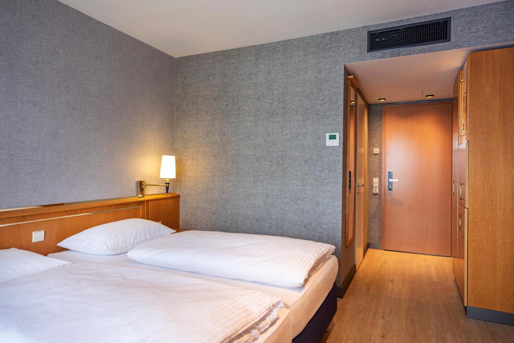 Achat Hotel Magdeburgo Exterior foto